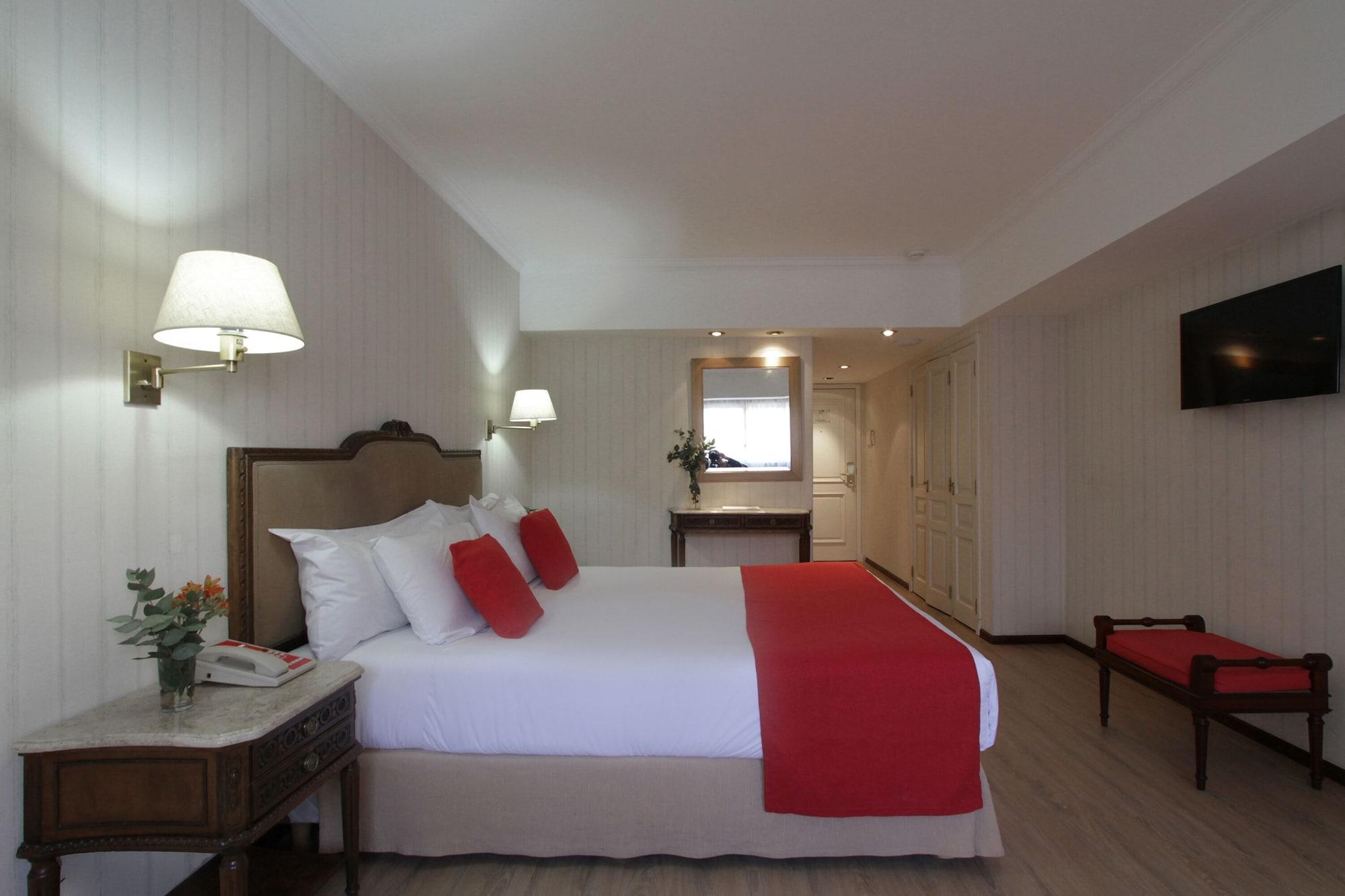 Ramada By Wyndham Centro 4*