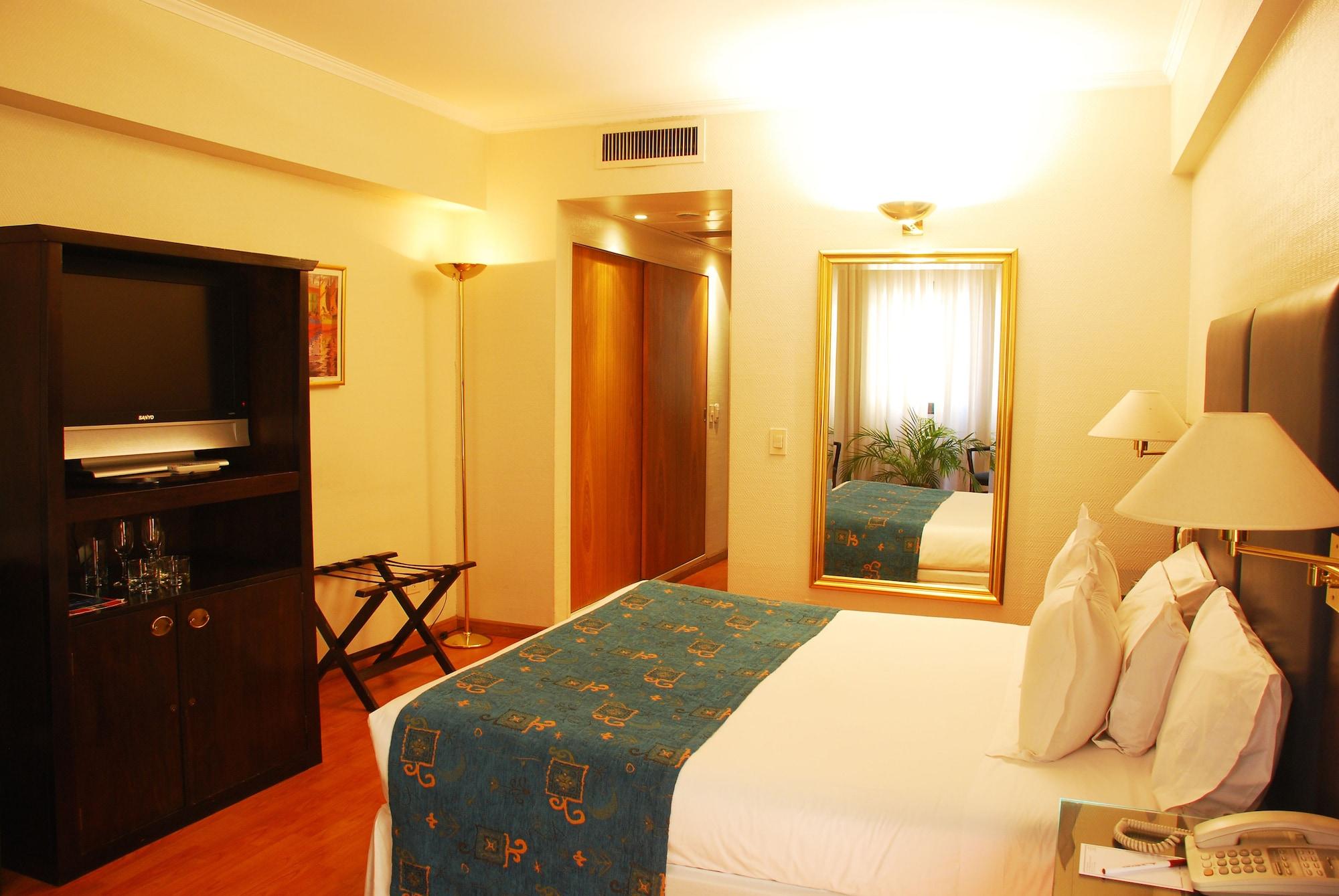 Dolmen Hotel