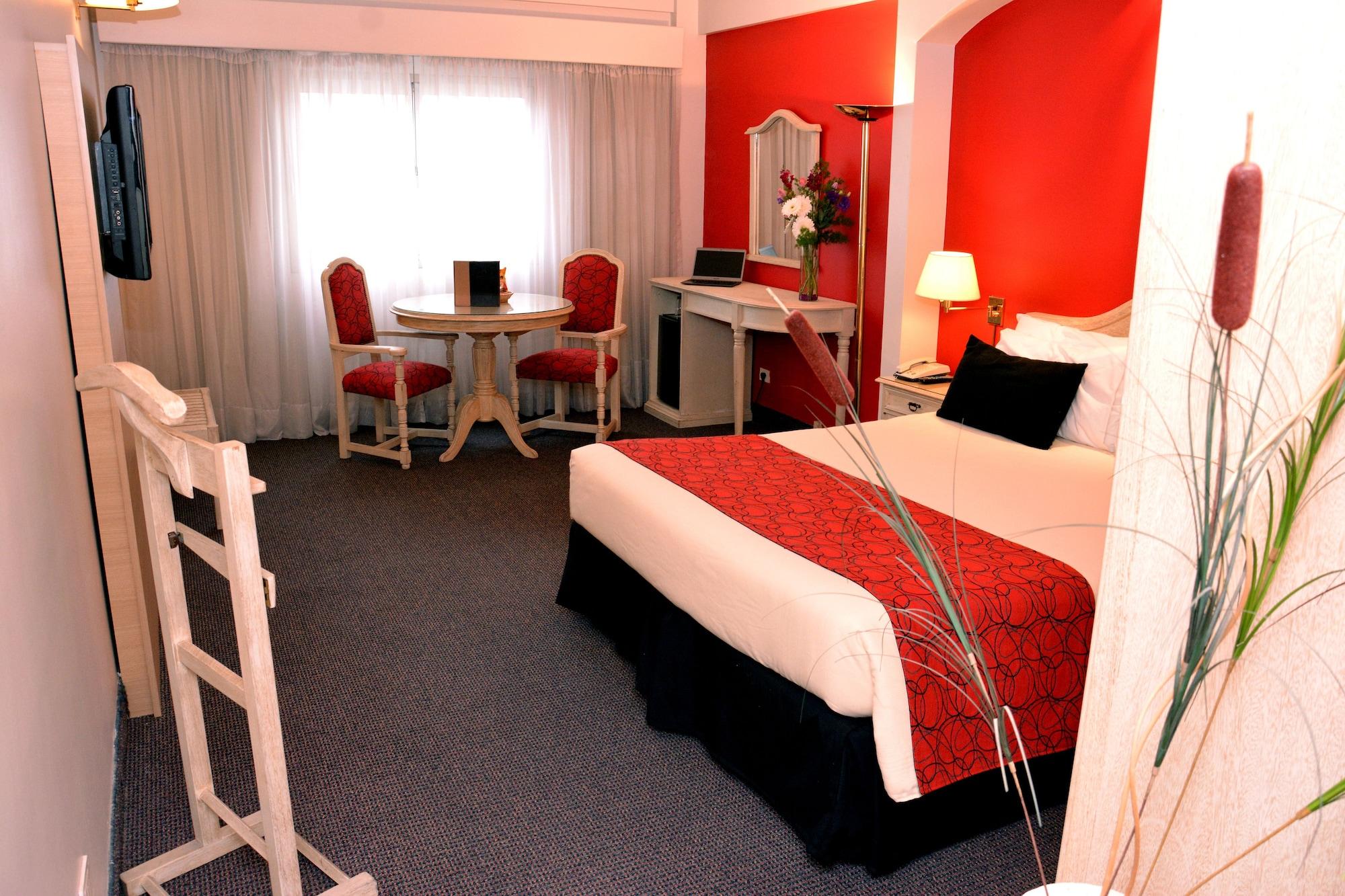Hotel Centuria 4*