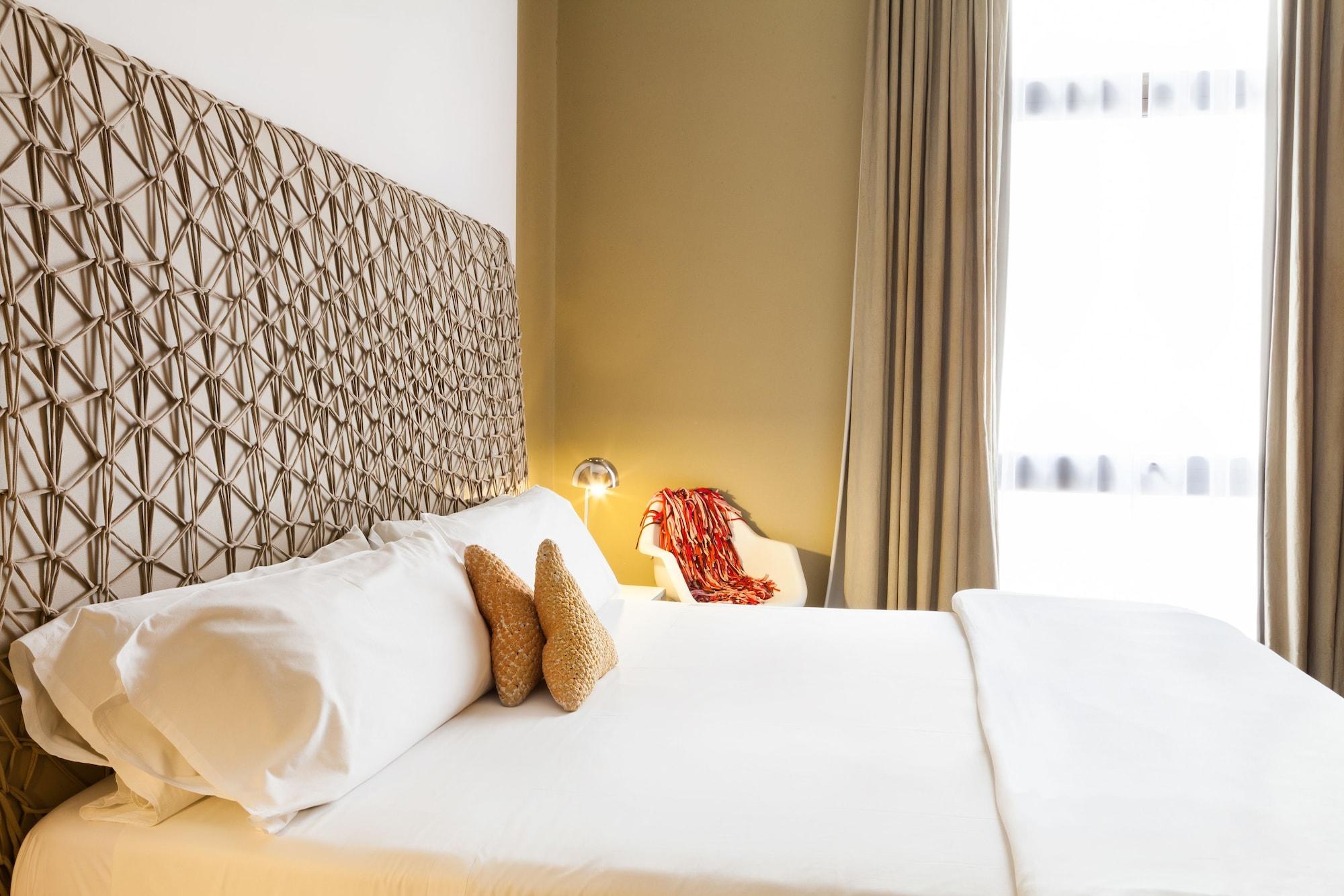 Hotel Esplendor By Wyndham 4*