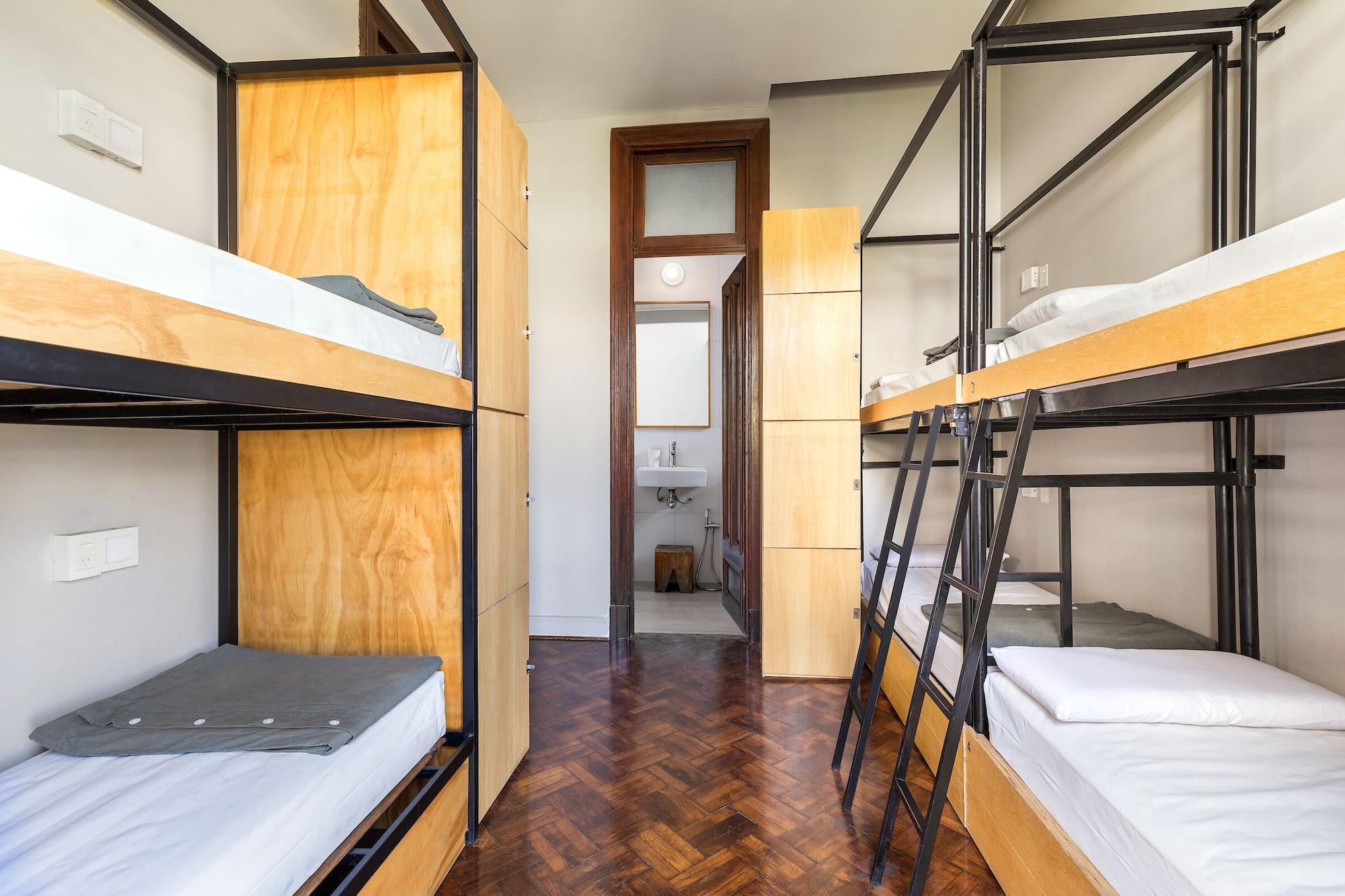 Hostal Milhouse Avenue (adults Only)