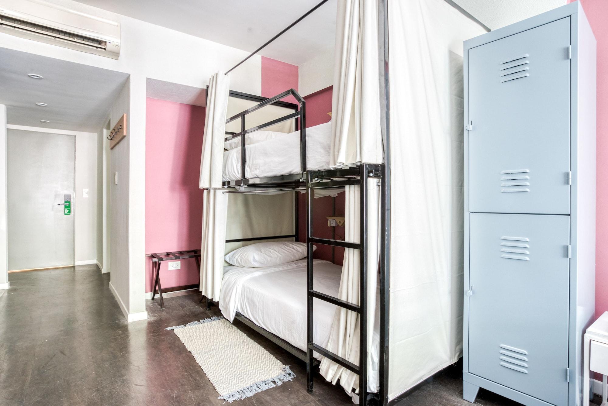 Socialtel Palermo Hotel