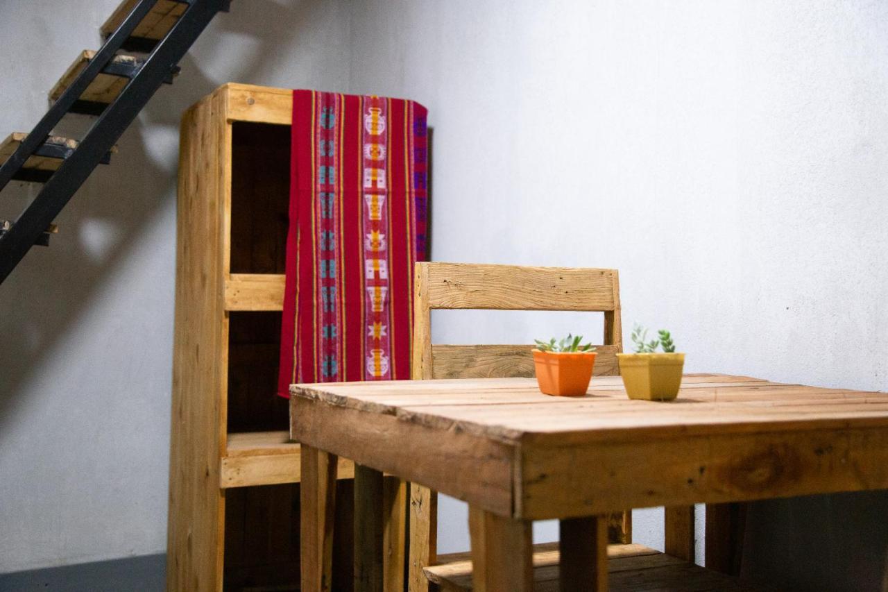 Medio Mundo Habitación en casa particular