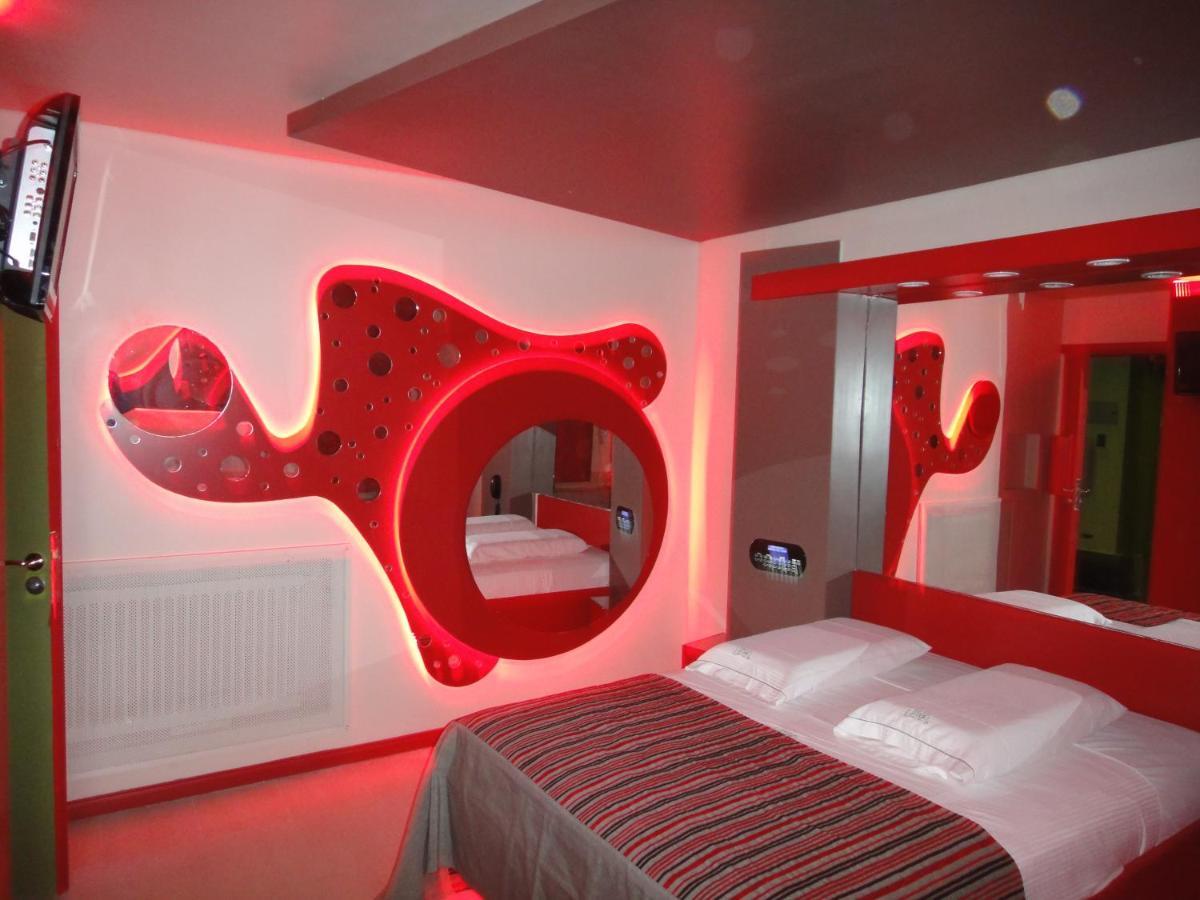 Uman -motel- (adults Only) 2*