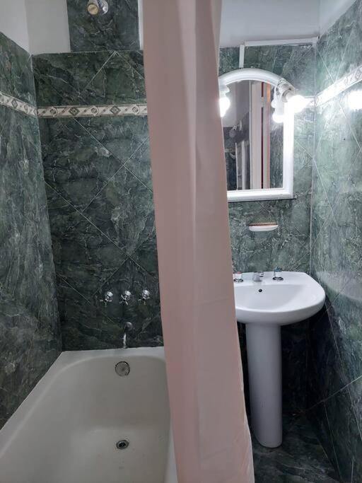 Apartamento Departamento En Microcentro Ciudad De *