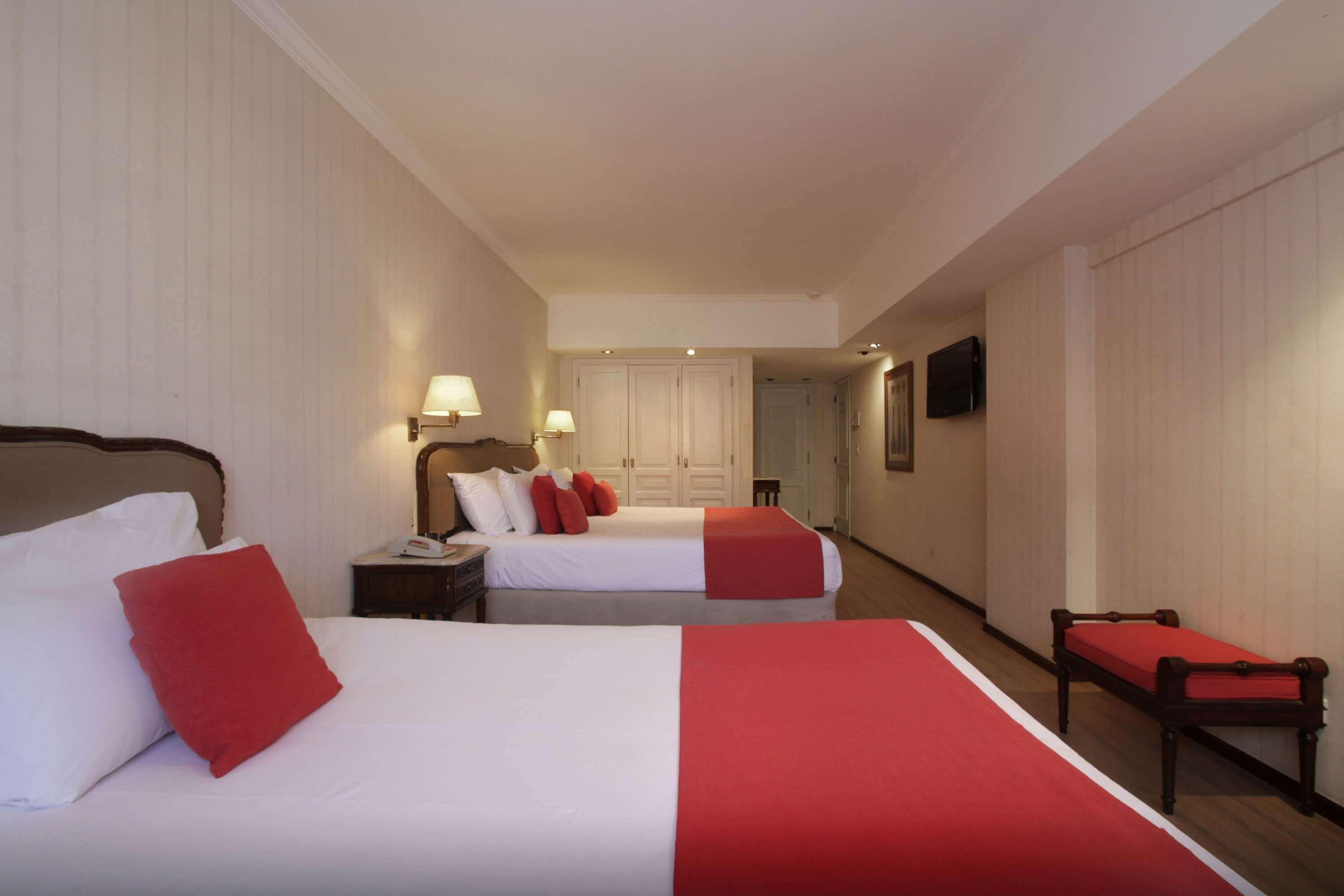 Ramada By Wyndham Centro Acomodação com café da manhã  Buenos Aires