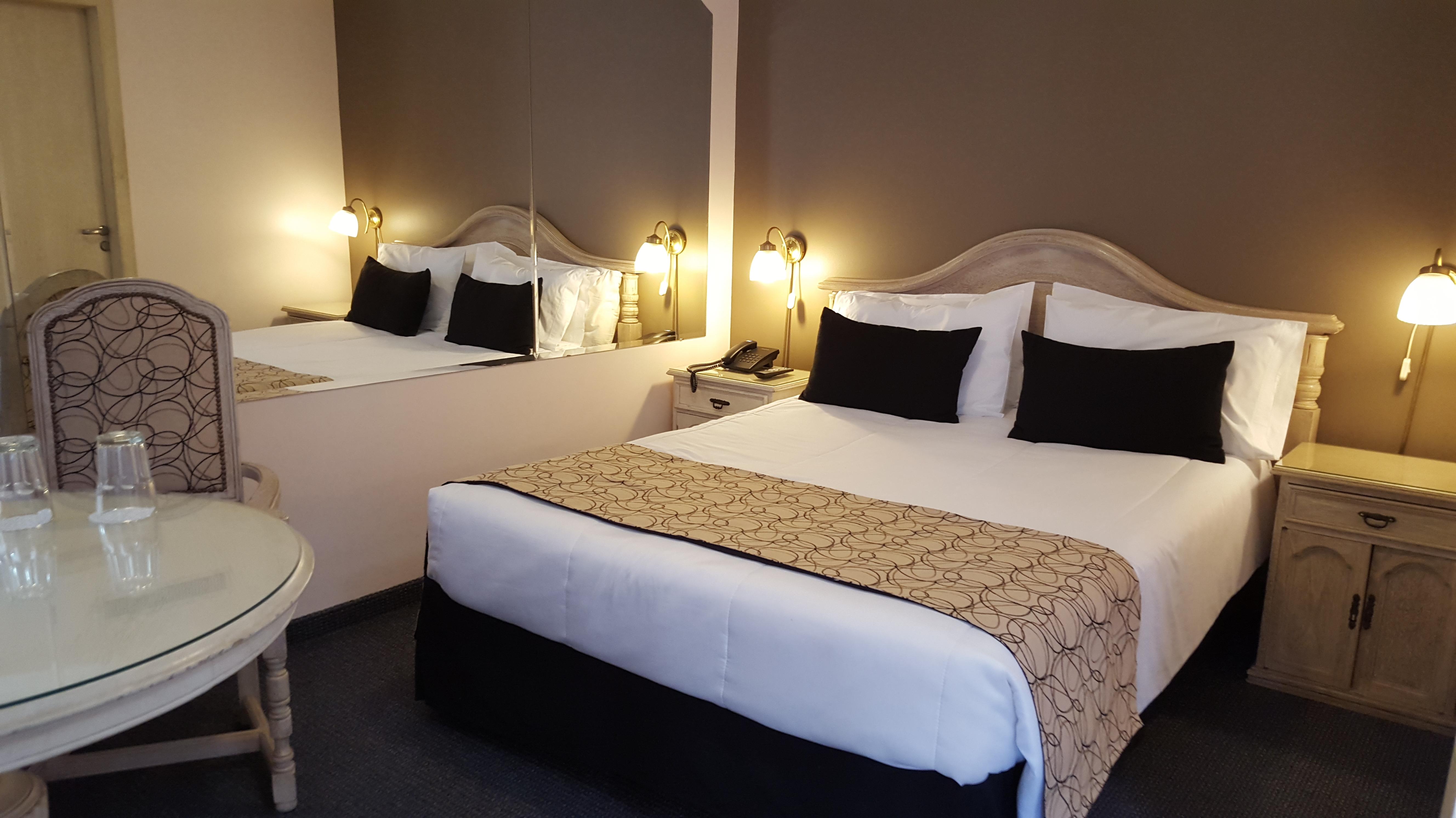 Hotel Centuria 4*