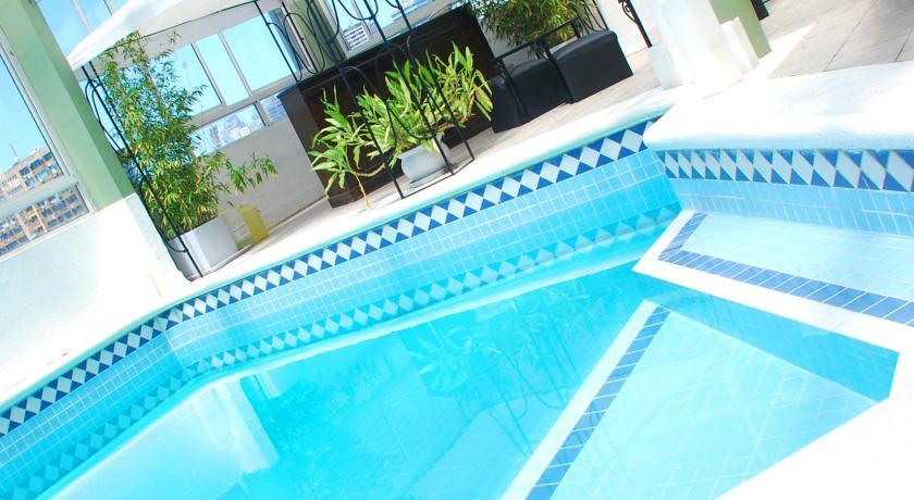 Dolmen Hotel 4*