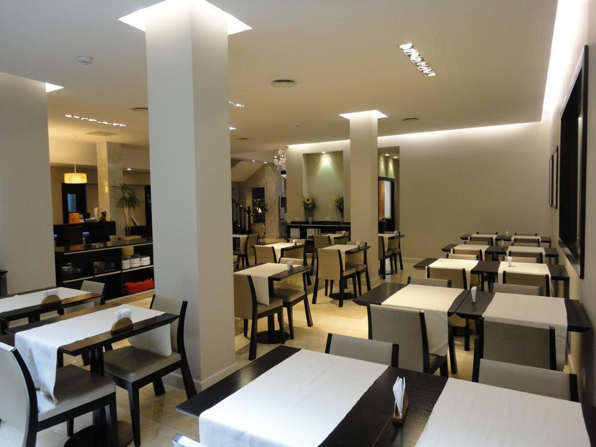 Hotel Napoleón 3*