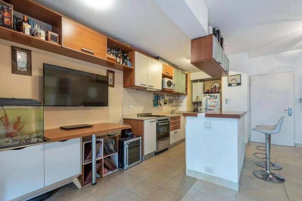 Departamento Semipiso, 2 Habitaciones, Con Parrilla Y Estacionamiento Privado * Ciudad Autónoma de Buenos Aires