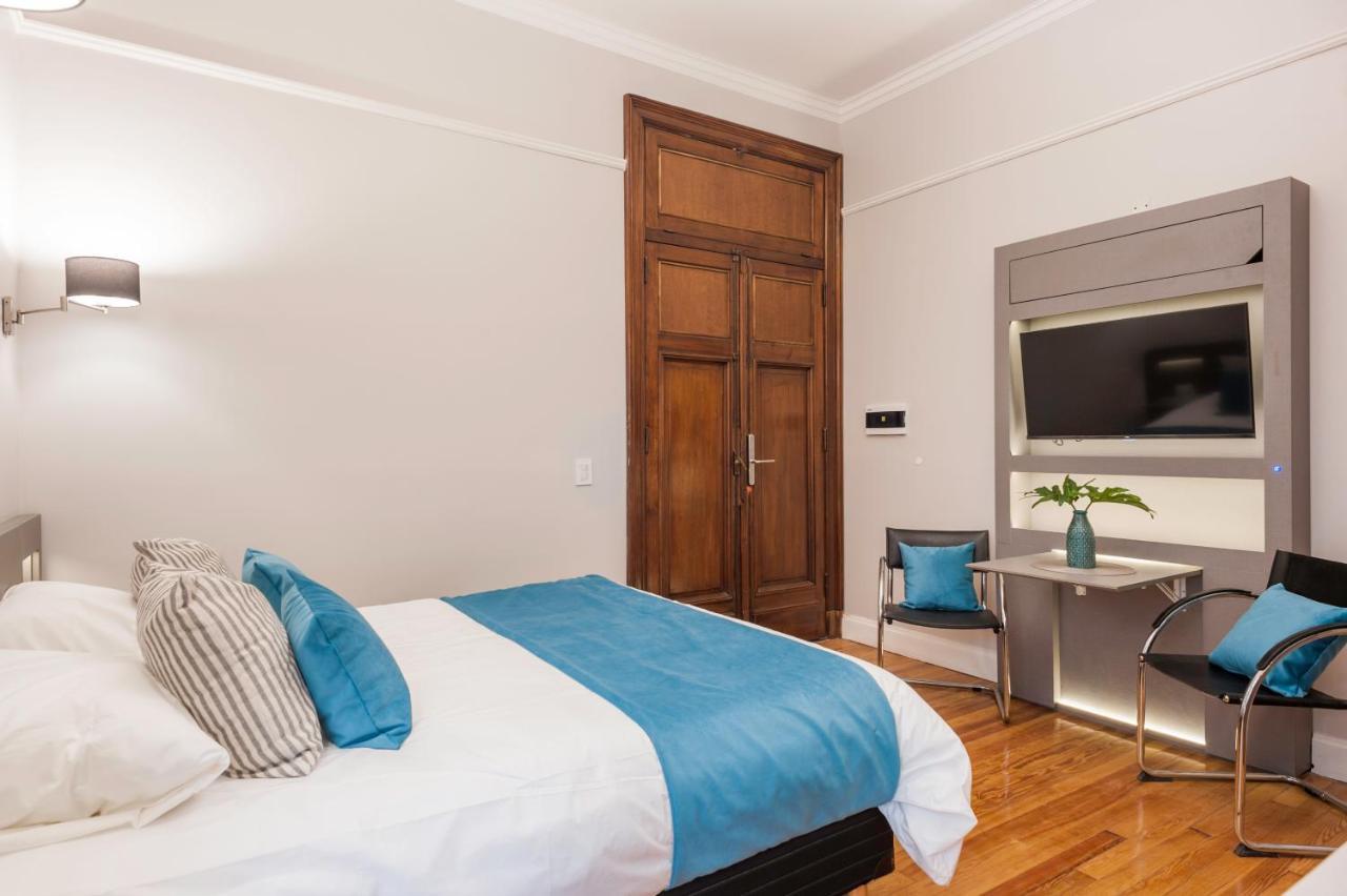 Sarmiento Flats Aparthotel