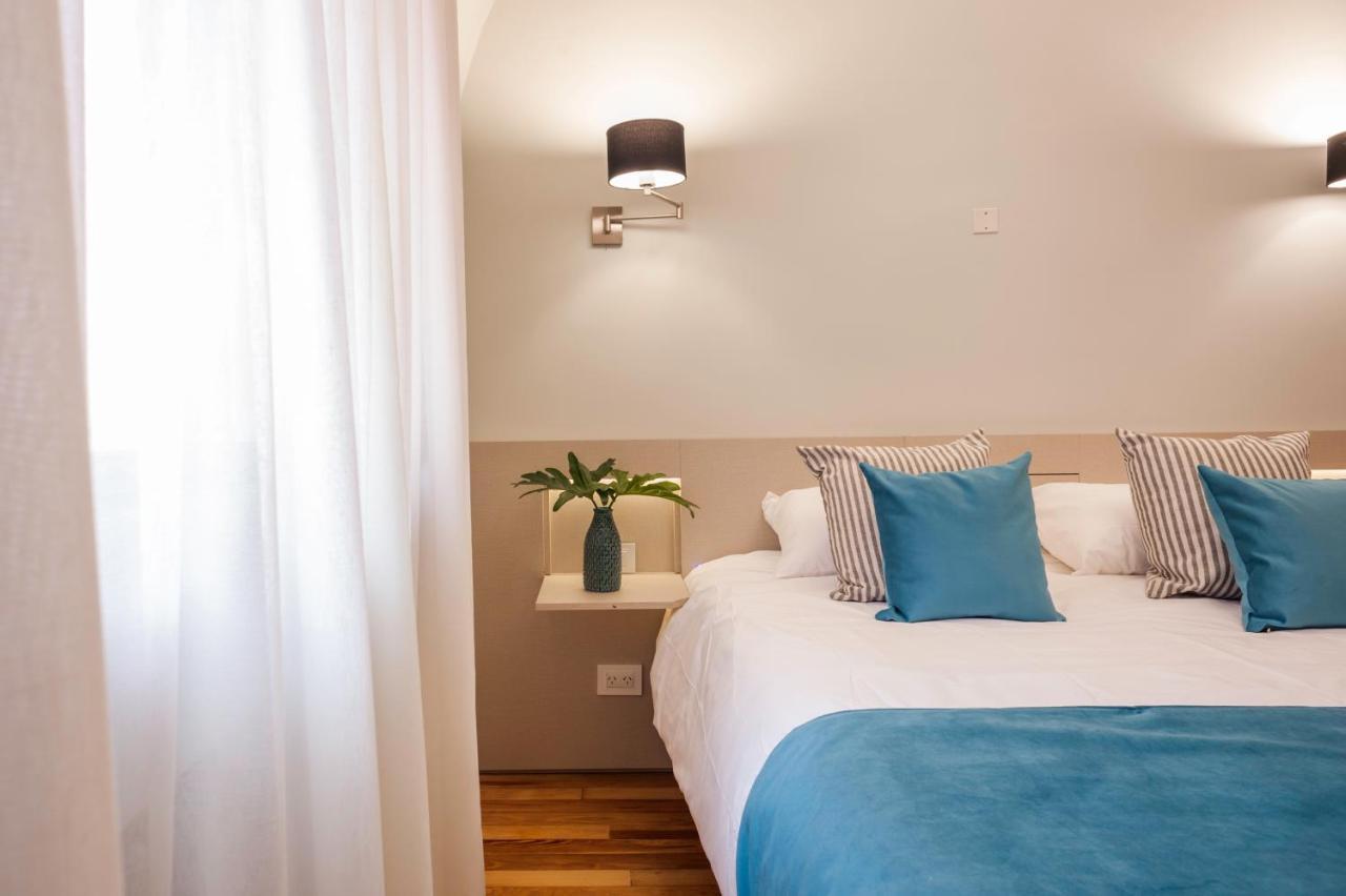 Aparthotel Sarmiento Flats