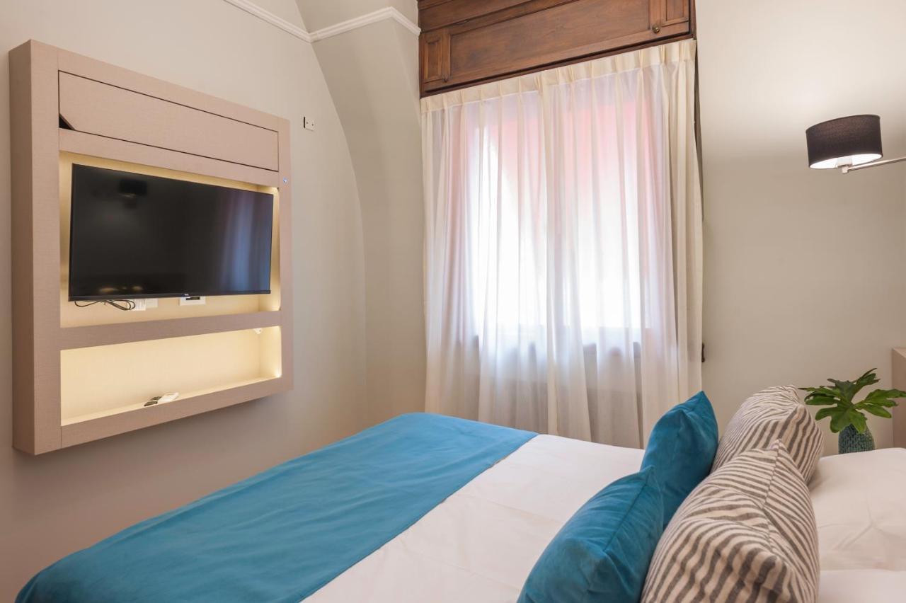 Aparthotel Sarmiento Flats *