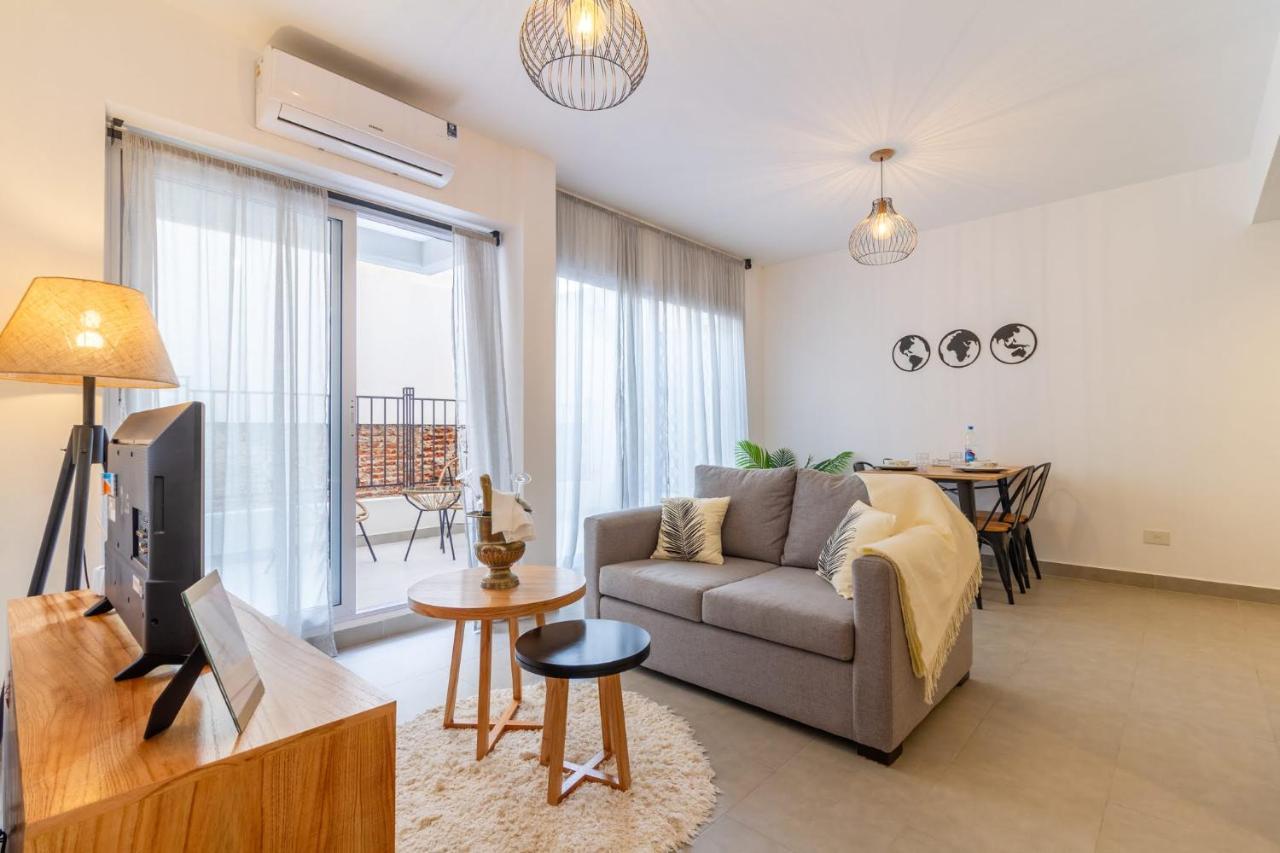 Apartahotel Acevedo 716 - - New Opening