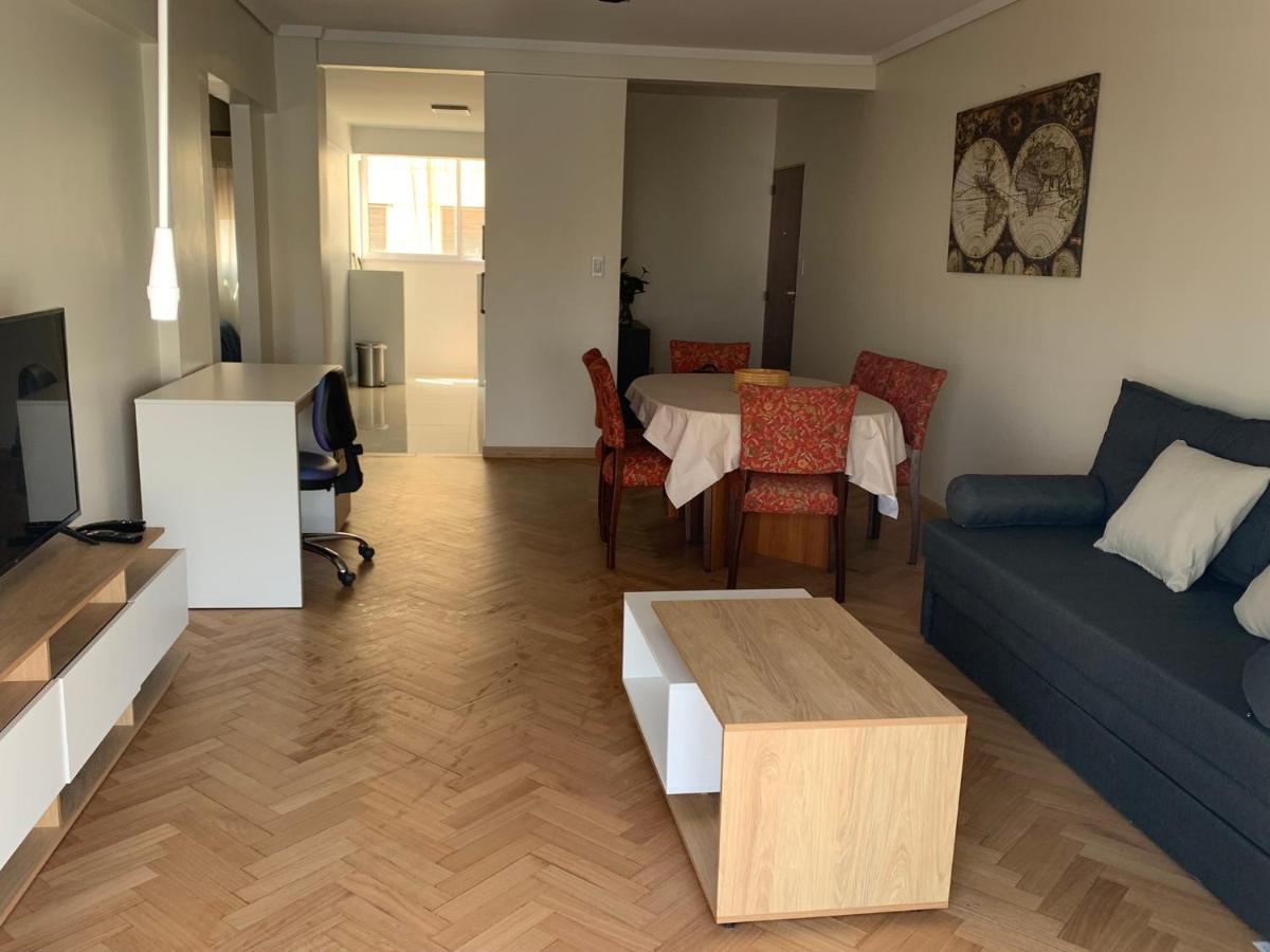 3 Amplios Ambientes Excelente Ubicacion-avenida Corrientes Almagro- Cerca De Todo Apartamento *