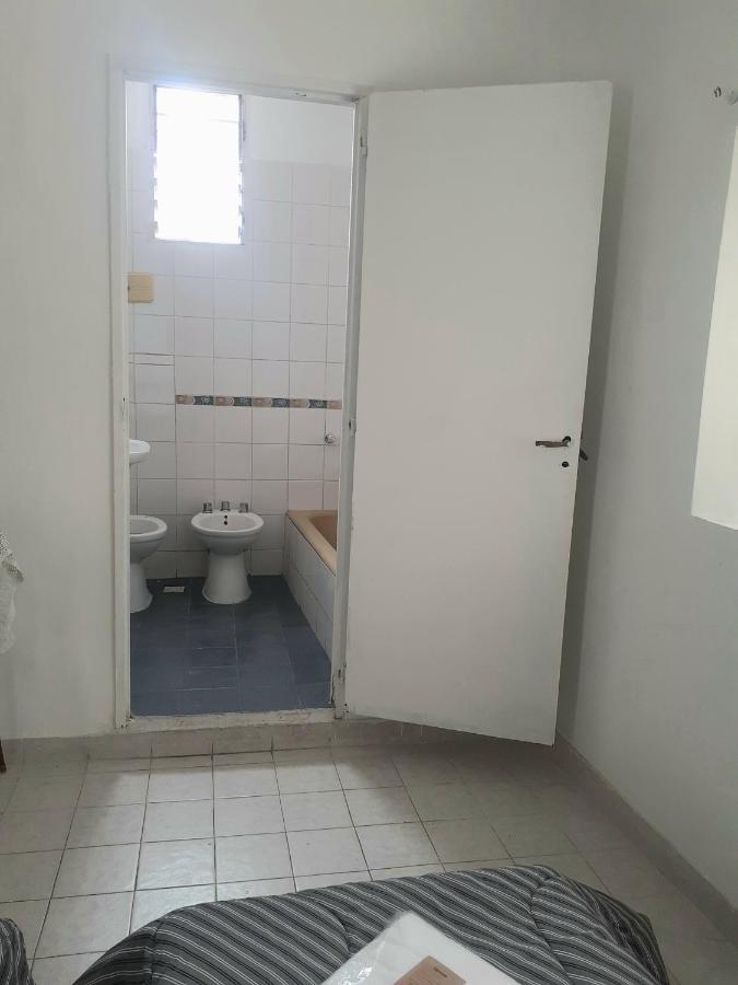 Apartamento Carmensita Depto A 2 Cuadras De Belgrano Y 9 De Julio Antiguo Y Clasico Edificio De San Telmo Acceso 2do Piso Por Escalera