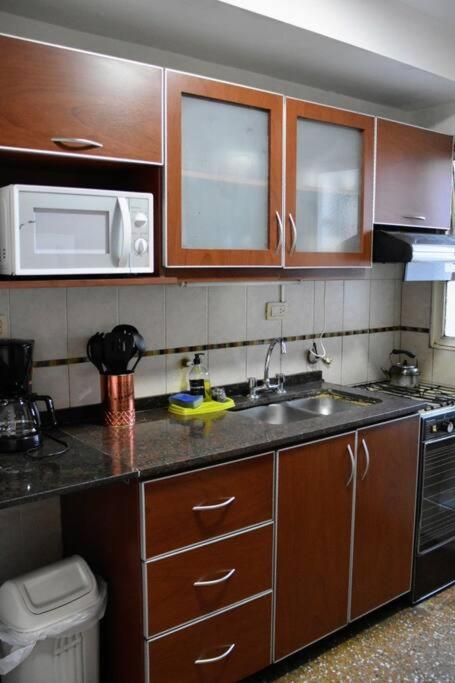 Departamento En El Tradicional Barrio De Almagro Apartamento