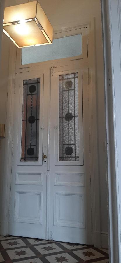 Belgrano Y Balcarce Apartamento *