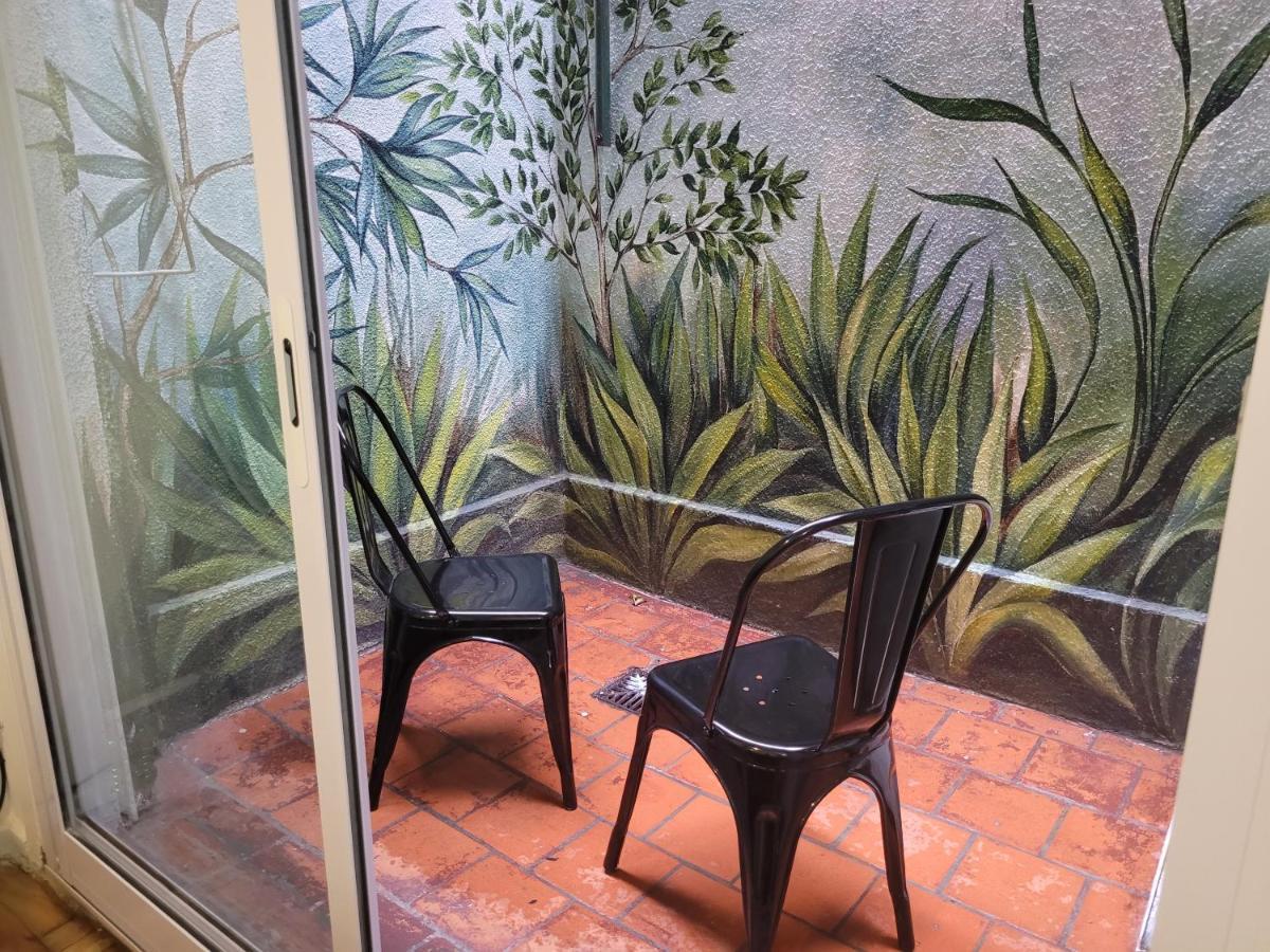 Apartamento Impecable Con Patio Recoleta! *