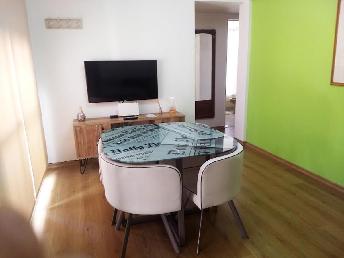 Apartamento Departamento 2 Ambientes En San Telmo. Zona Turísitica *