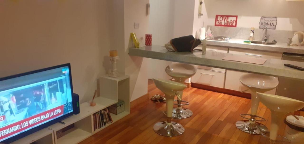 Av Kennedy Y Cerviño A Metros Embajada Eeuu * Ciudad Autónoma de Buenos Aires