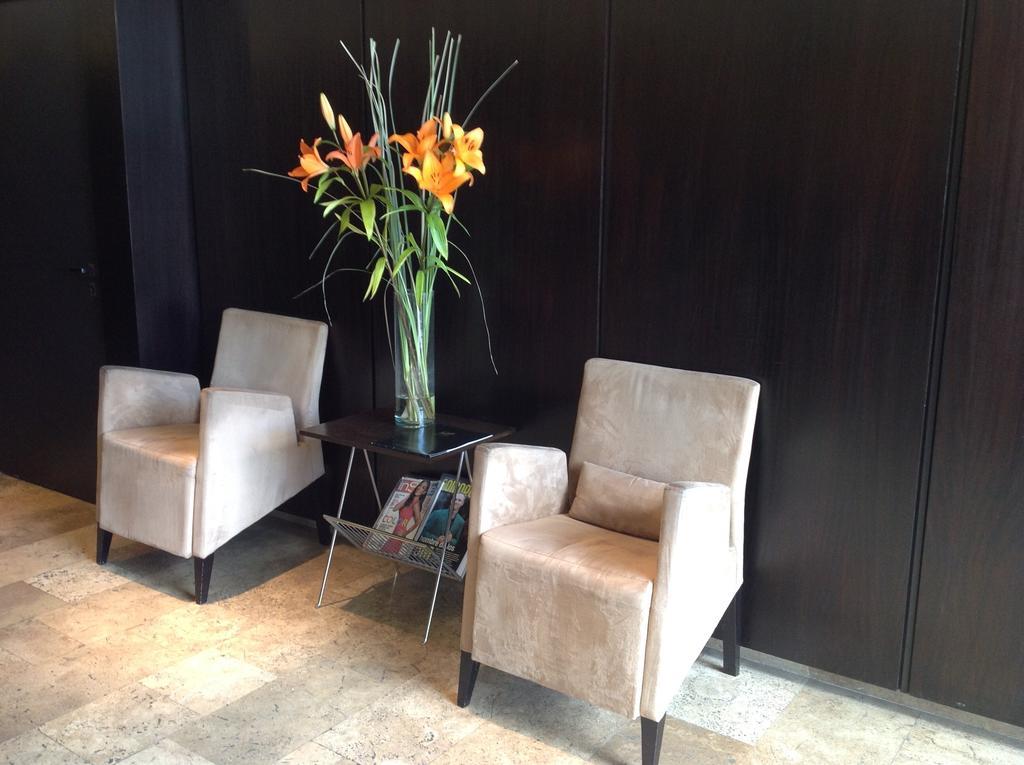 Palermo Place Apartahotel