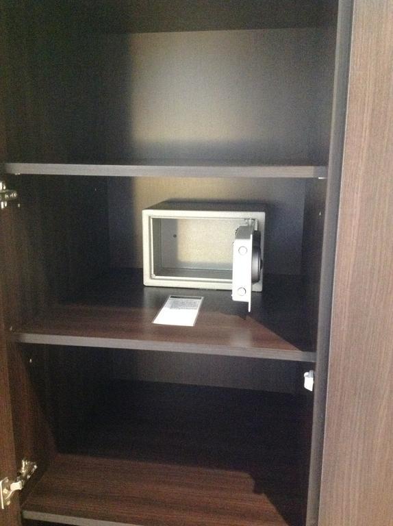 Palermo Place Apartahotel 4*
