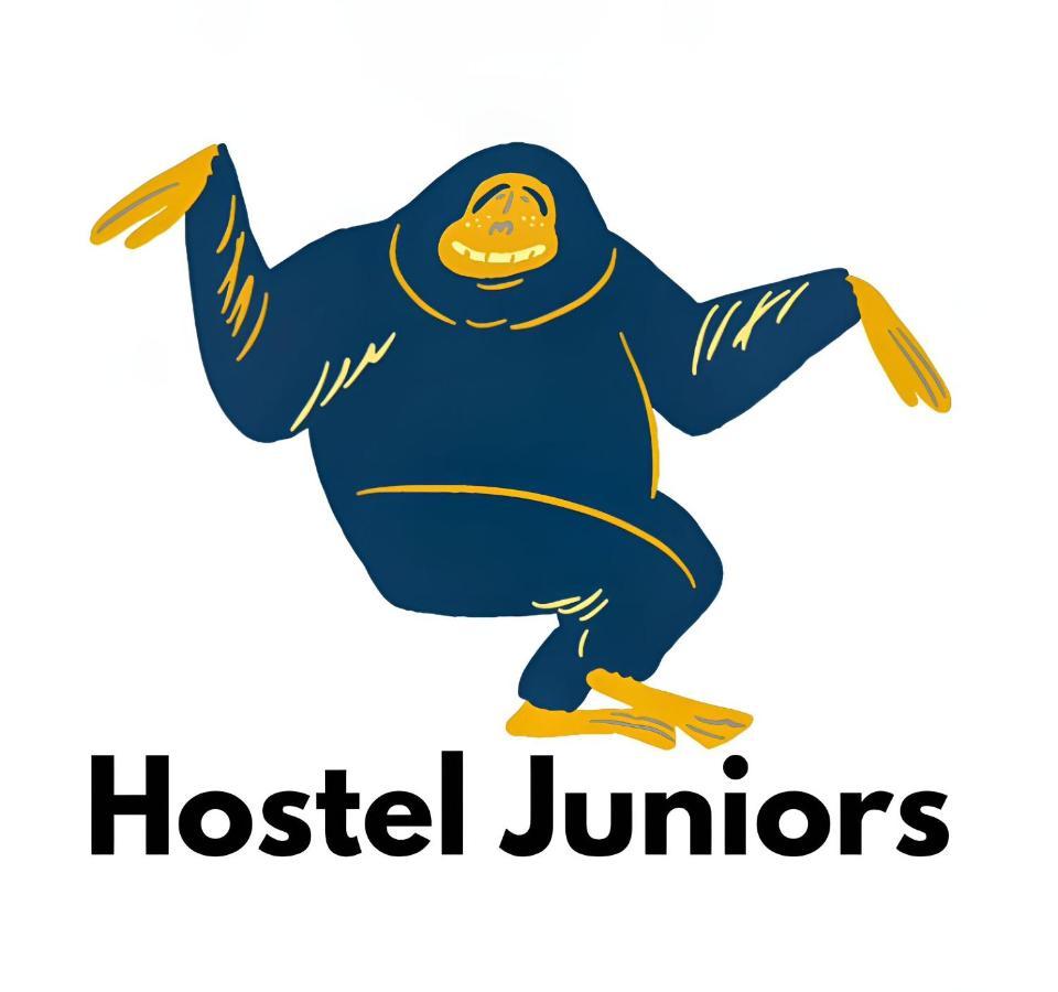 Junior Pensión *