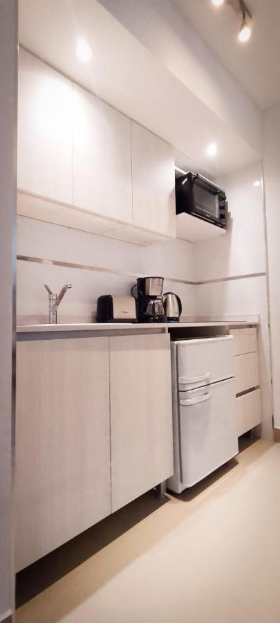 Paseo De La Cisterna Apartment