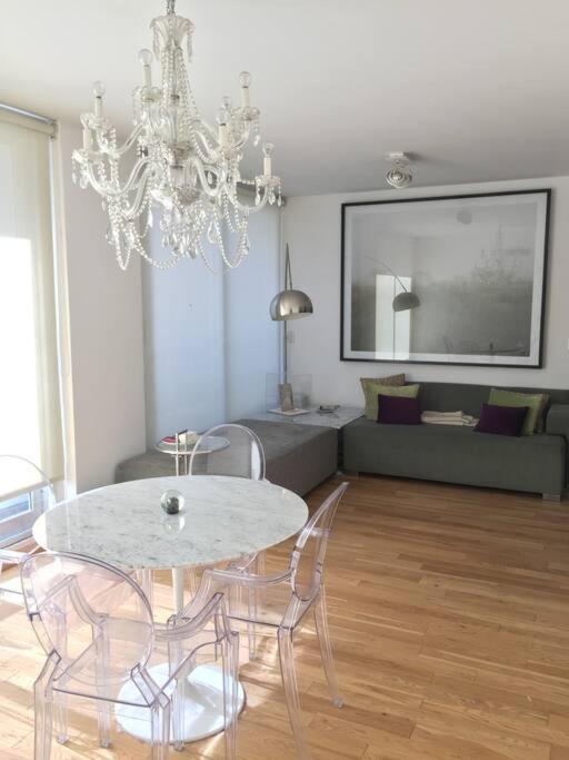 Super Confortable Flat In The Location, With A Great Pool! * Ciudad Autónoma de Buenos Aires