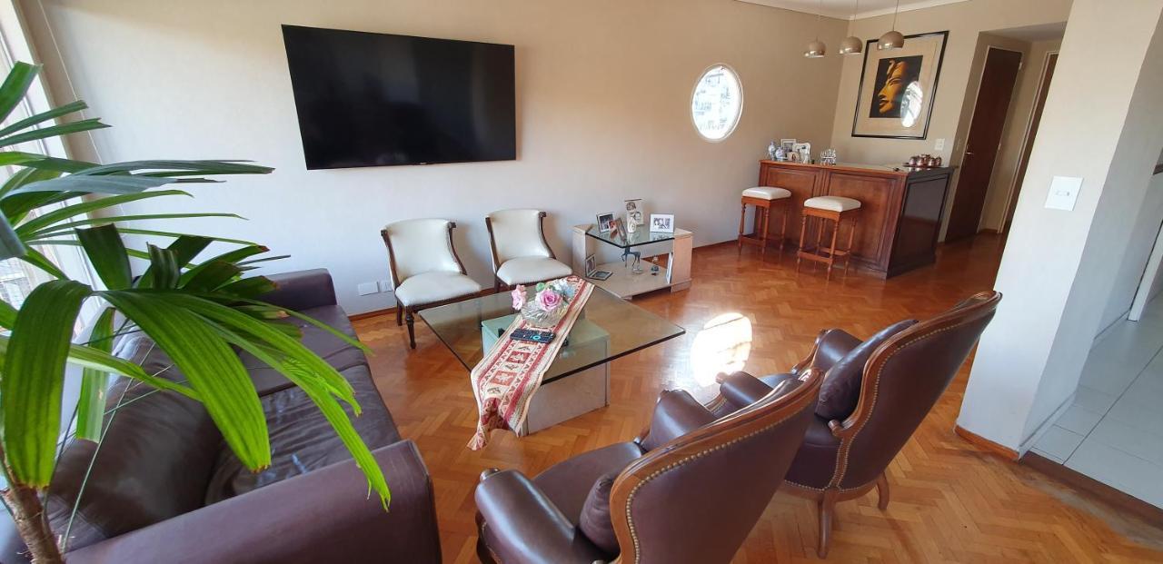 Luminoso Piso Premiun En La Mejor Zona De Buenos Aires, Entre Recoleta Y Palermo Apartamento