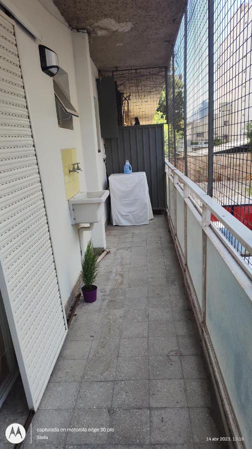 Dpto. En Almagro, Frente Al Hospital Italiano Apartamento *