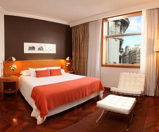 725 Continental Hotel