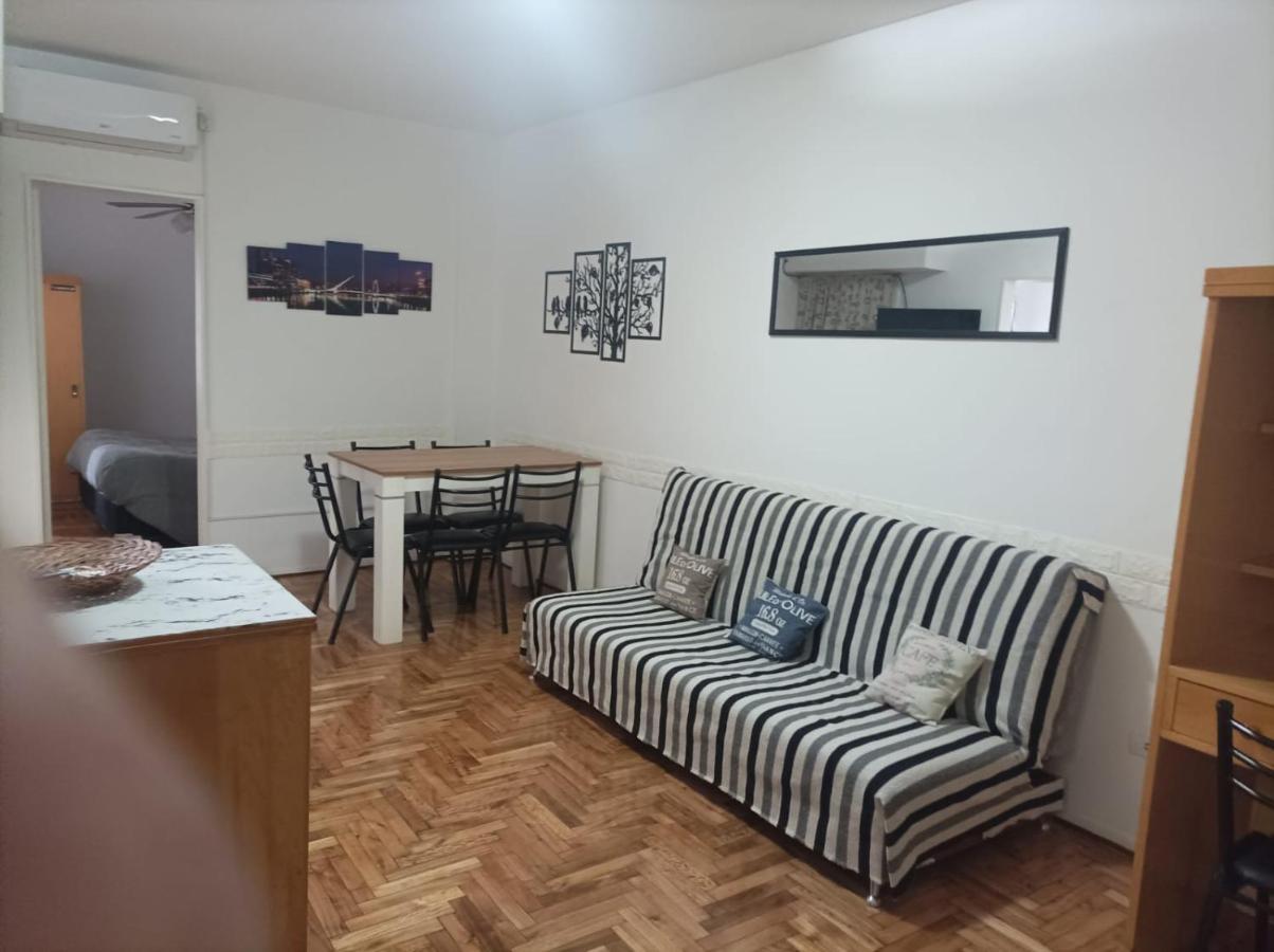 Calido En Casa En Belgrano *