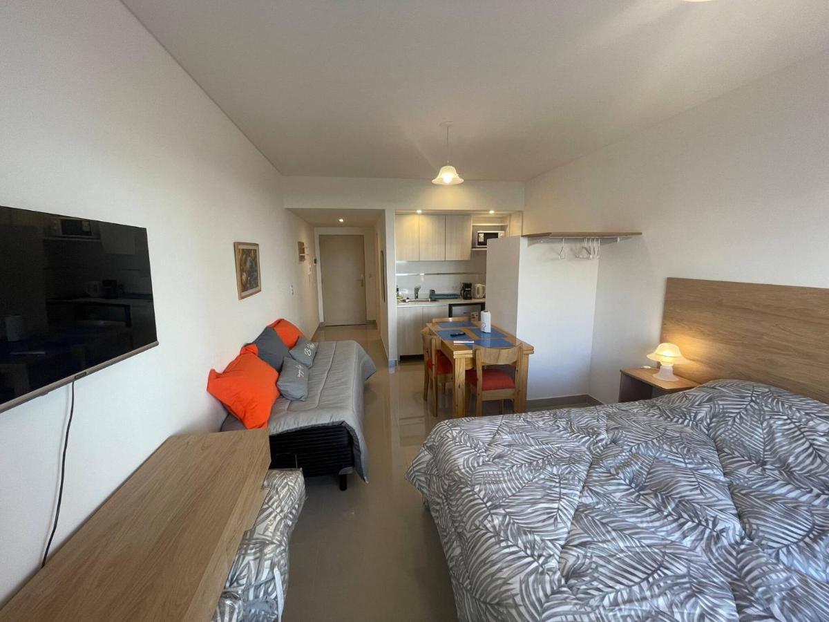 Cozy In San Telmo Your Retreat In The Heart Of Apartamento