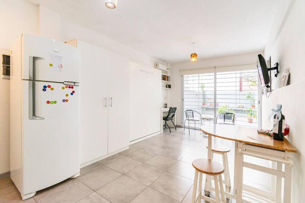 Apartamento Espacio C/ Patio Privado, Lavadora Y Tv Premium *