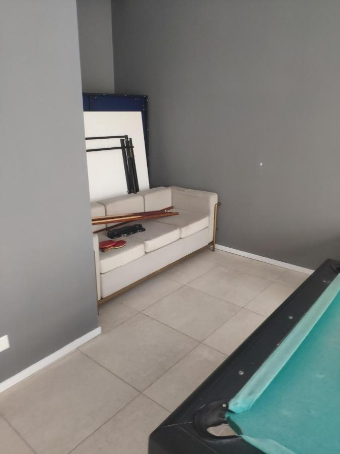 Apartamento Elegant, Cozy, Bright 3-room In Porto Madero *