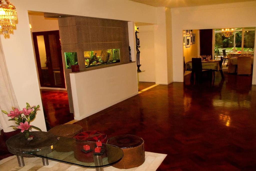 Apartamento Elegante Departamento Con Jardin En Caballito *