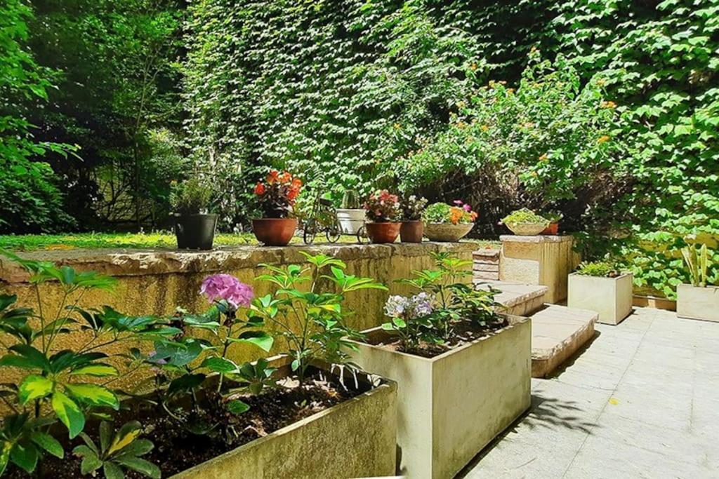 Elegante Departamento Con Jardin En Caballito *