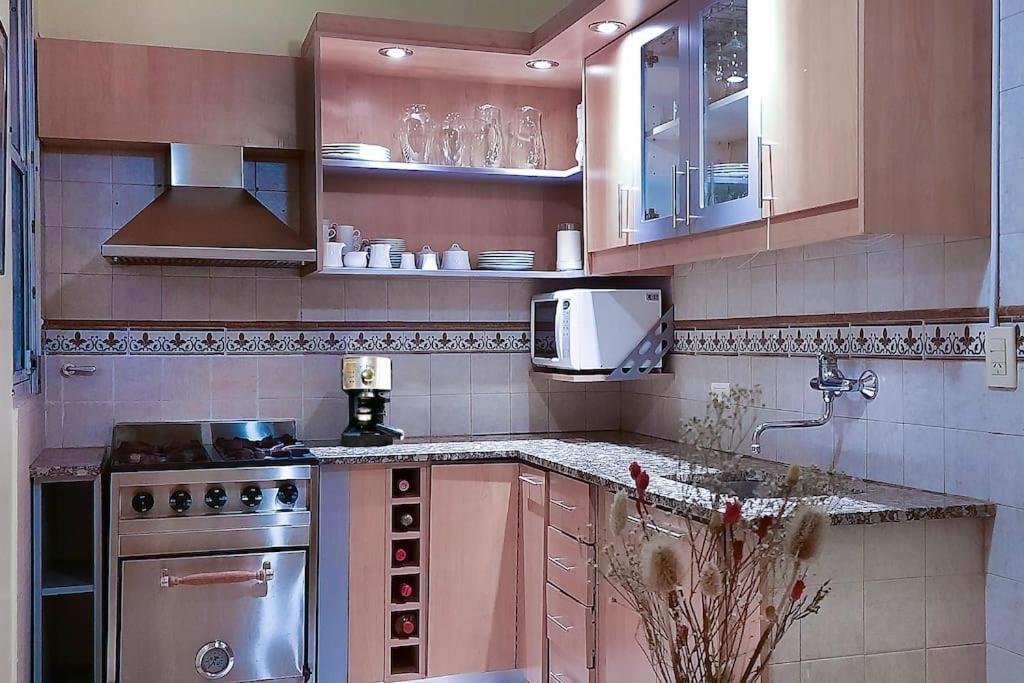 Elegante Departamento Con Jardin En Caballito * Ciudad Autónoma de Buenos Aires