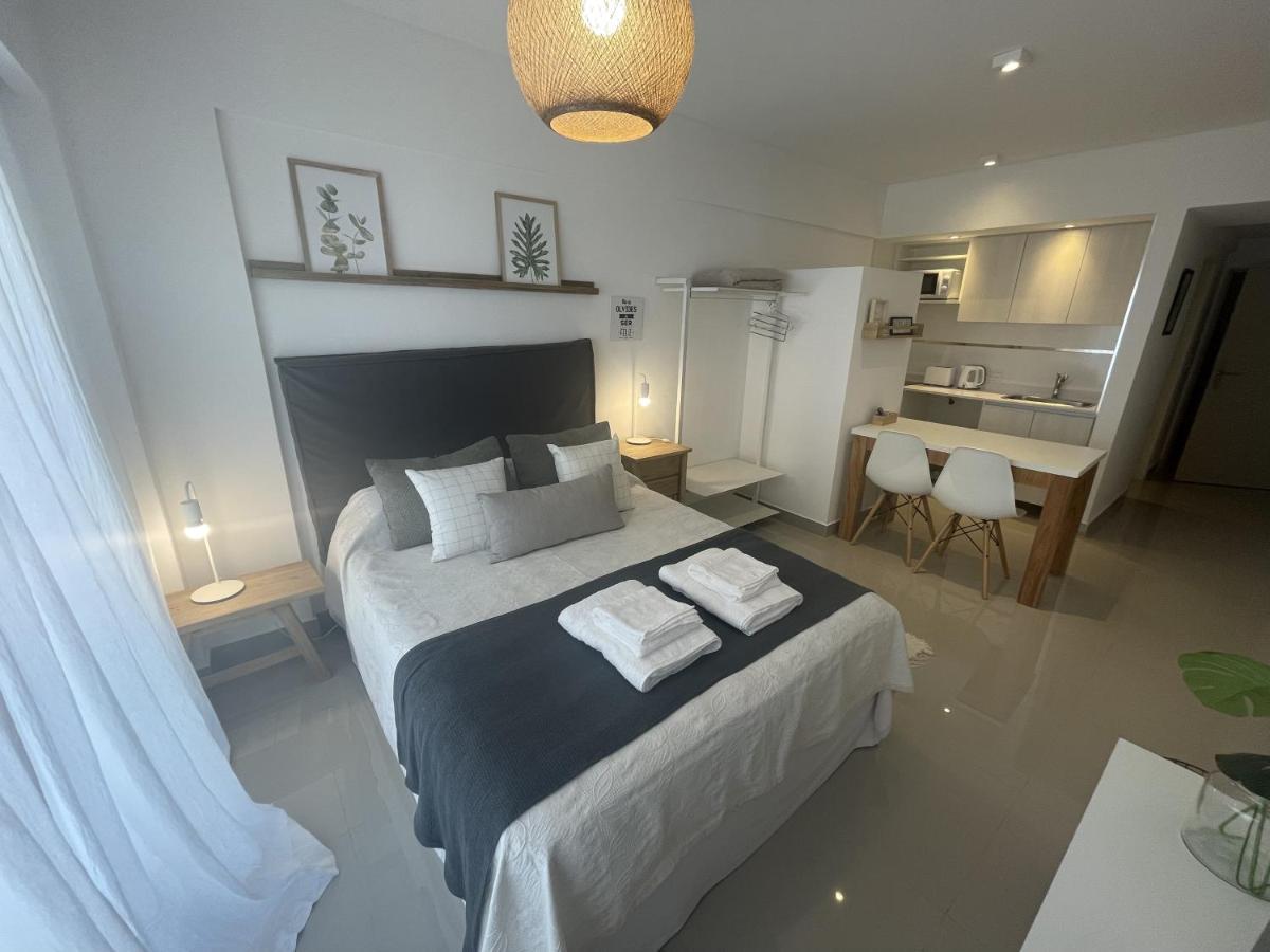 Urban Luxury Studio Living In San Telmo * Ciudad Autónoma de Buenos Aires