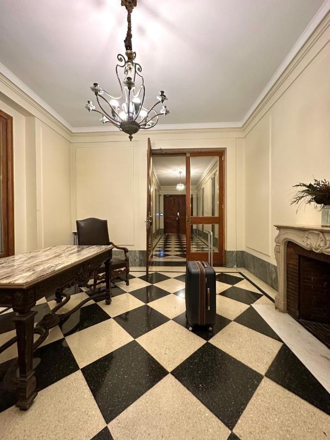 Apartamento Av.pueyrredon- Barrio Norte - 5 Personas *