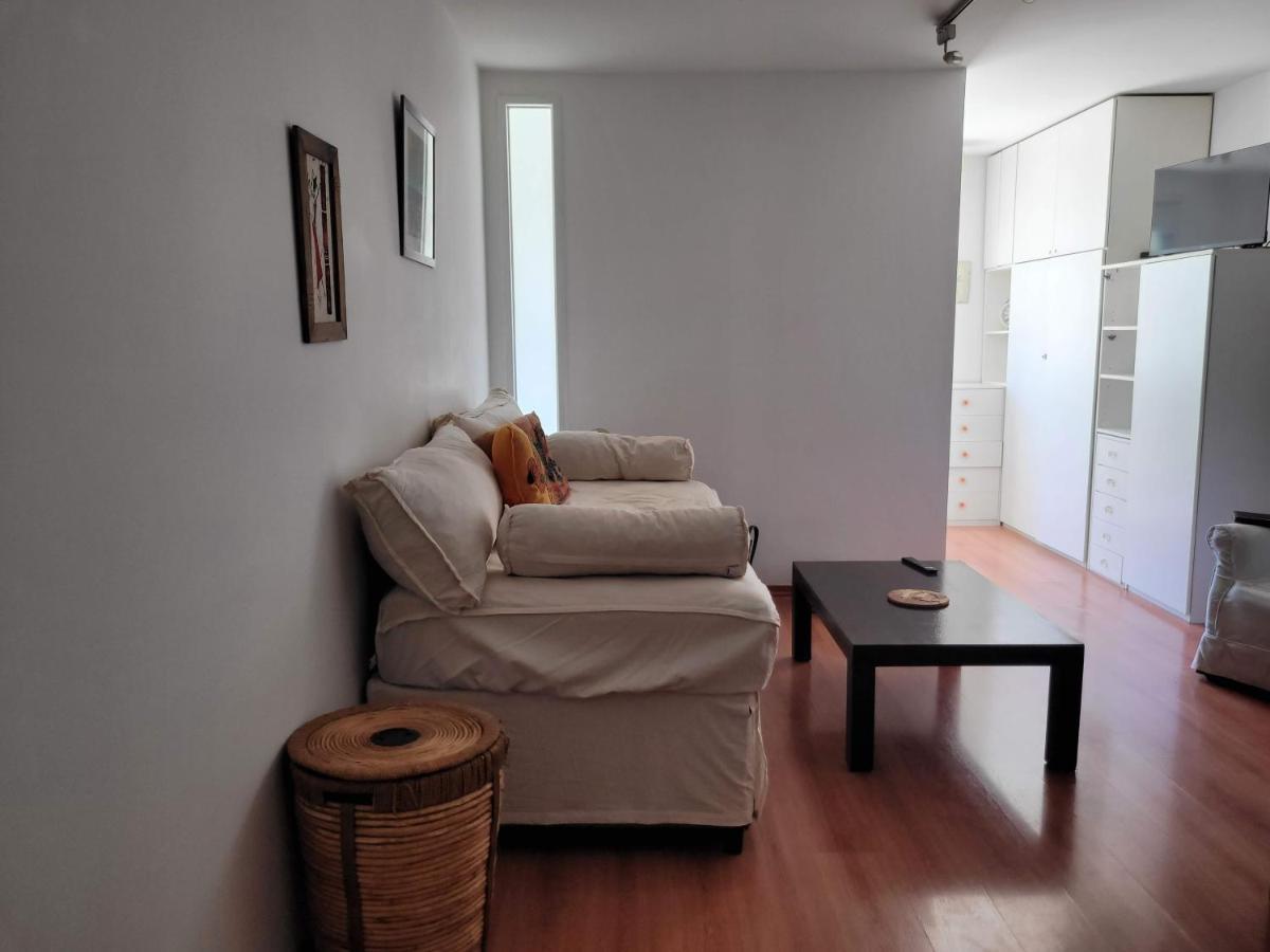 Studio En Recoleta, Calido Y Colorido *