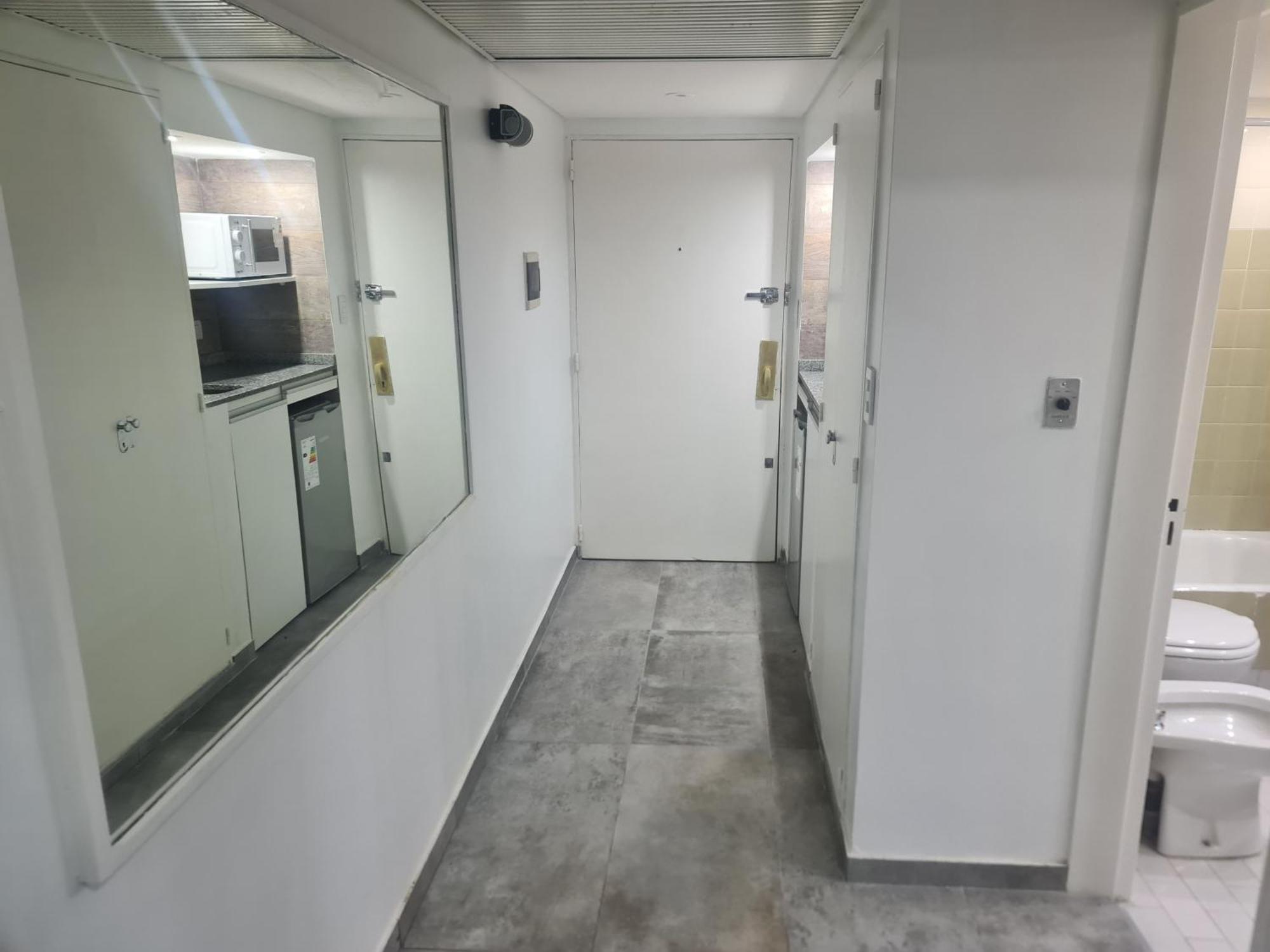 Apartamento Av. Corrientes 818/820, Ciudad De