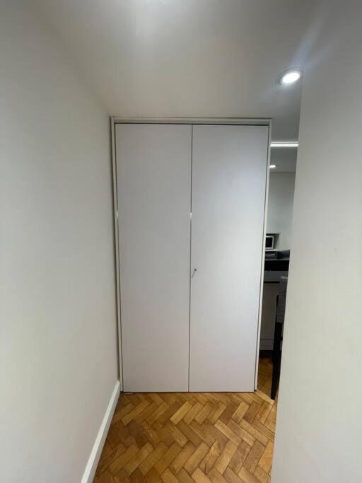 White Callao Apartamento