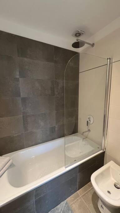 Apartamento Moderno, Centrico, Caballito, Hospital Ital *