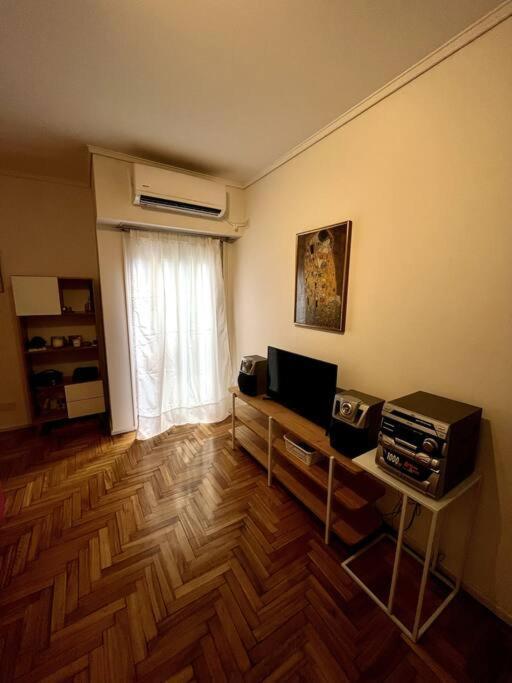 Apartamento 1 Bedroom *balvanera* Finochietto / Fac Up - Med - Econ *