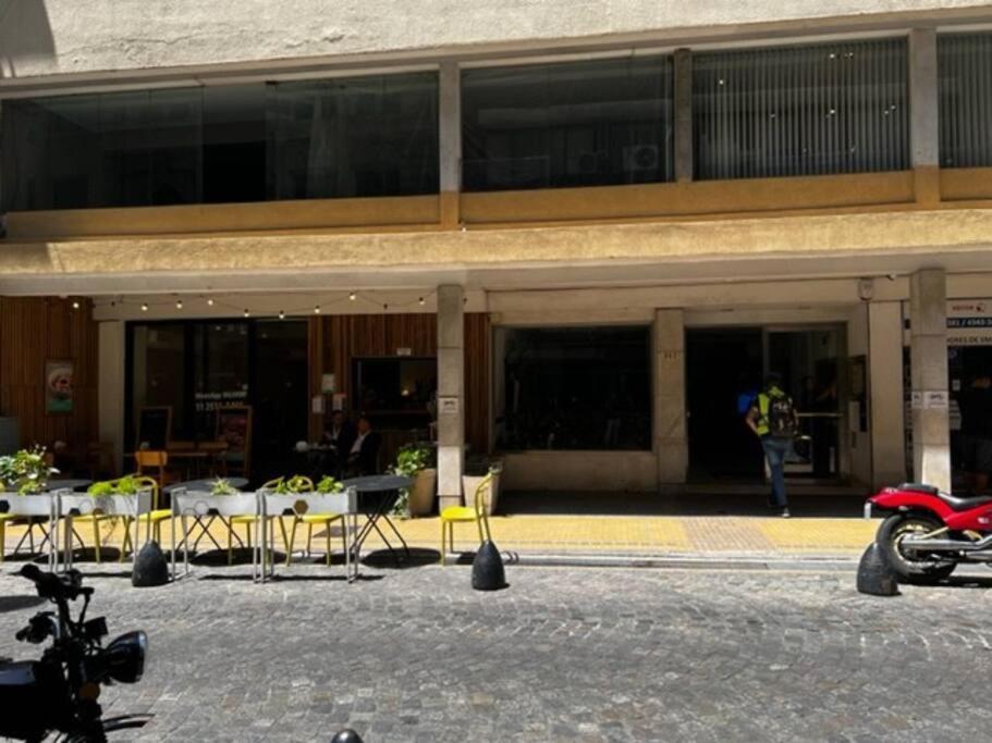 En Monserrat. Apartamento Ciudad Autónoma de Buenos Aires