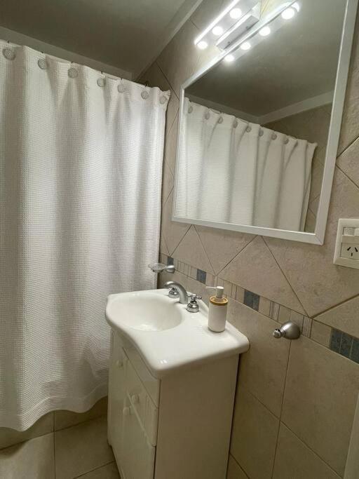 Apartamento Dos Amb. Zona Alto Palermo - Excelente Ubicacion *