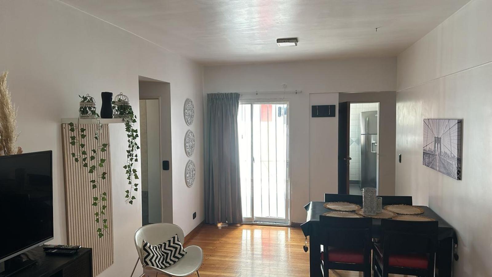 Experiencia Aguirre A Dos Cuadras Del Subte B. Corazon De Outlets, Comercios Y Bares Gastronomicos. Apartamento Ciudad Autónoma de Buenos Aires